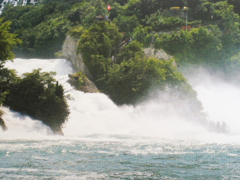 Web 1920 x 1440 Rheinfall 1